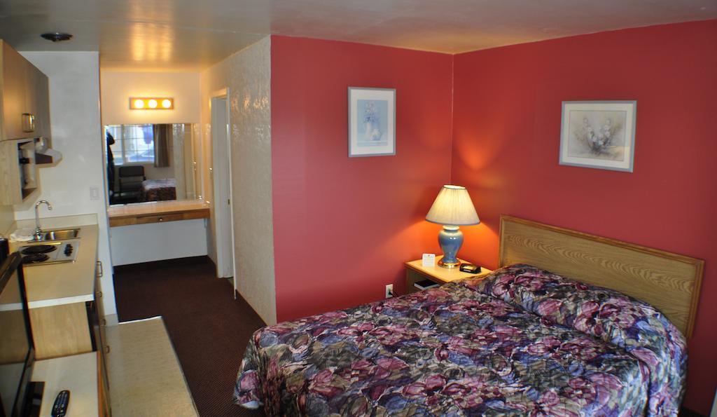 Uptown Inn Port Angeles Bagian luar foto