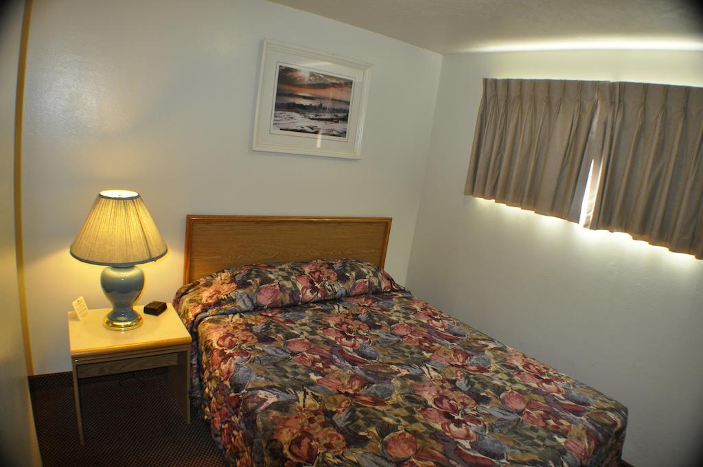 Uptown Inn Port Angeles Bagian luar foto