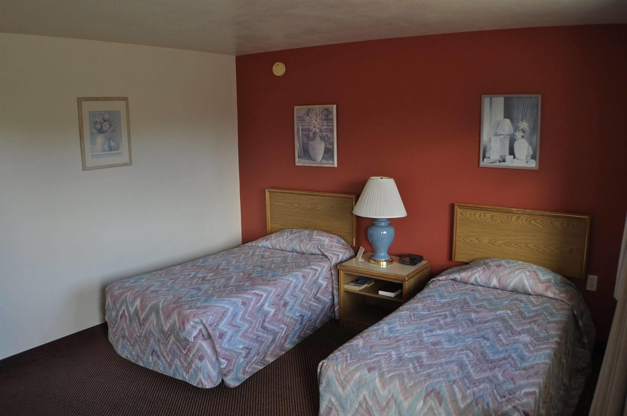 Uptown Inn Port Angeles Bagian luar foto