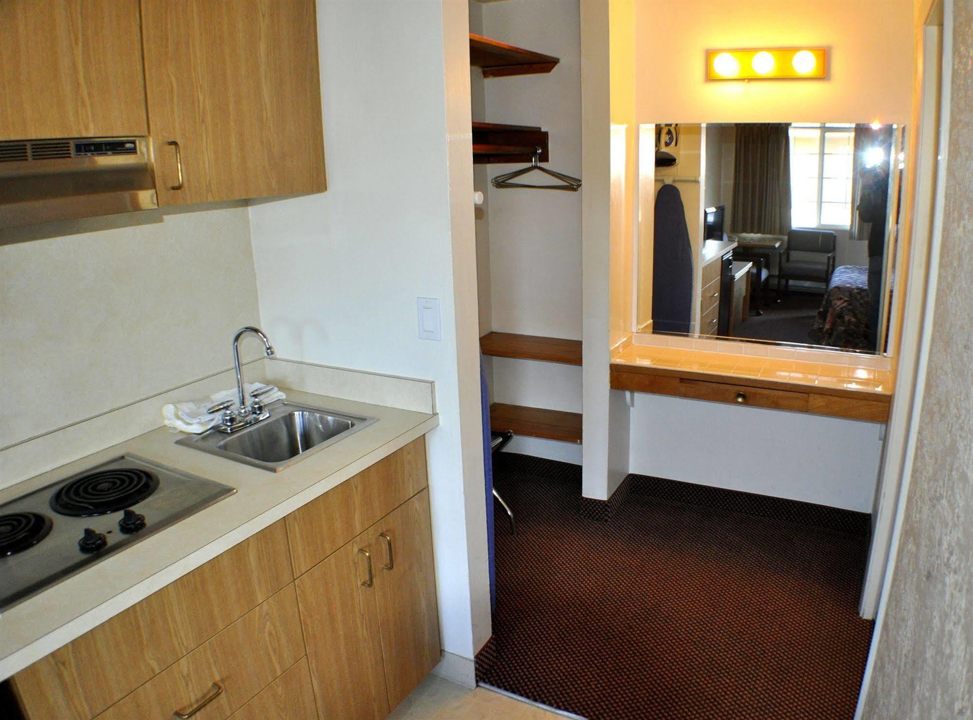 Uptown Inn Port Angeles Bagian luar foto