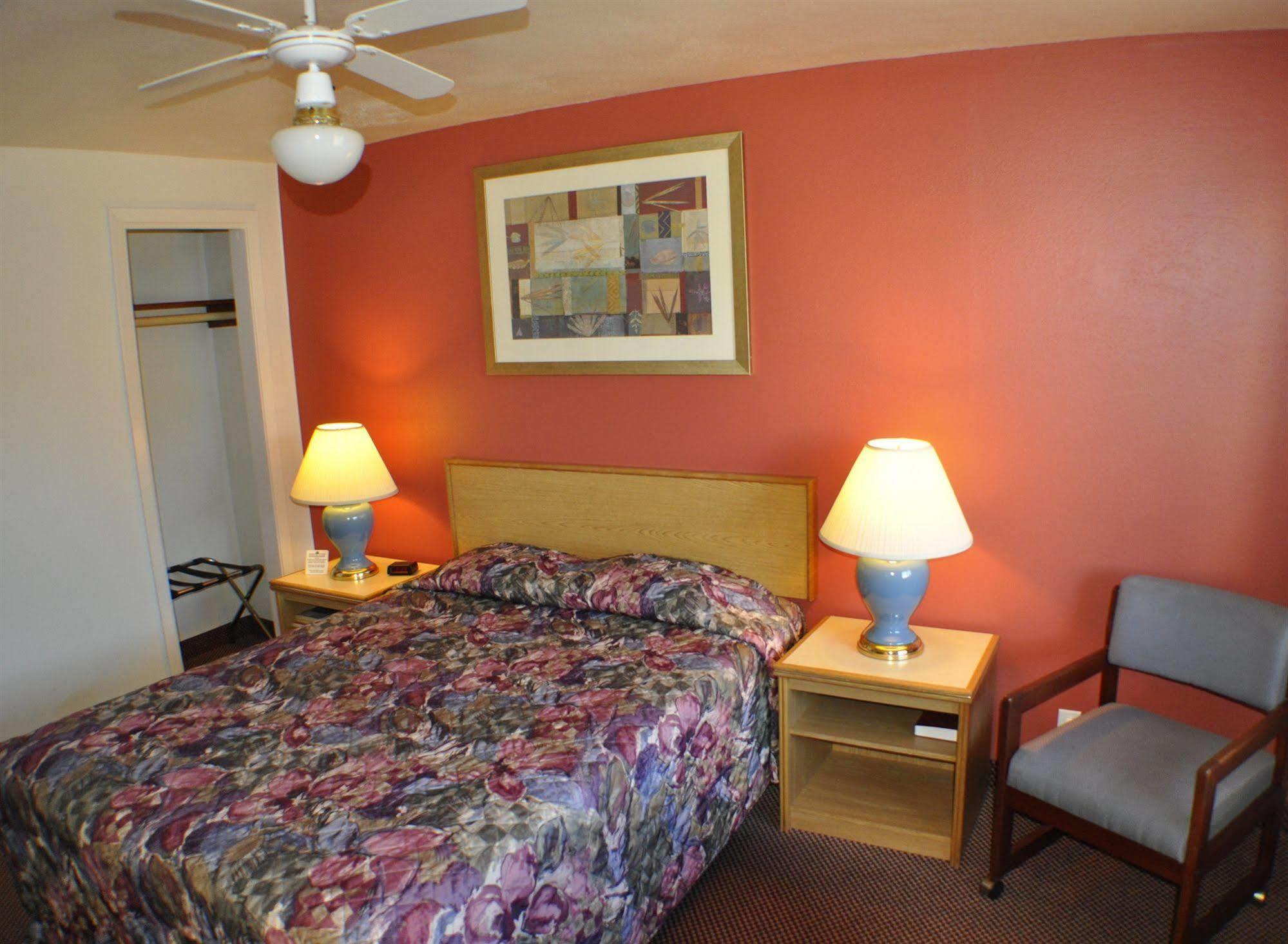 Uptown Inn Port Angeles Bagian luar foto