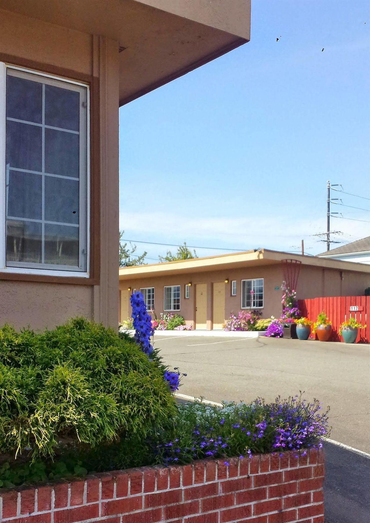 Uptown Inn Port Angeles Bagian luar foto